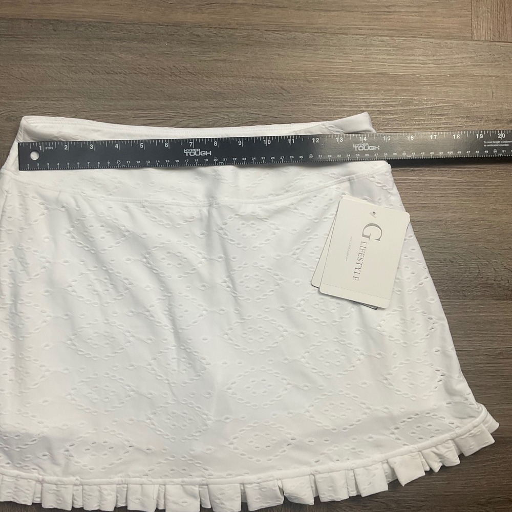 NWT G Lifestyle Eyelet Ruffle Golf Tennis Skort Womens Medium White Coquette - Picture 8 of 9